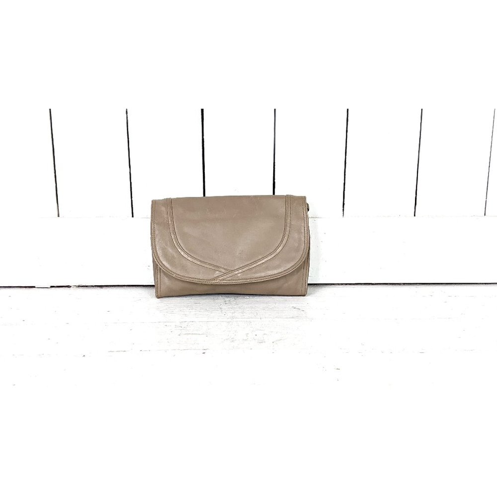 70s vintage tan brown leather clutch shoulder purse bag